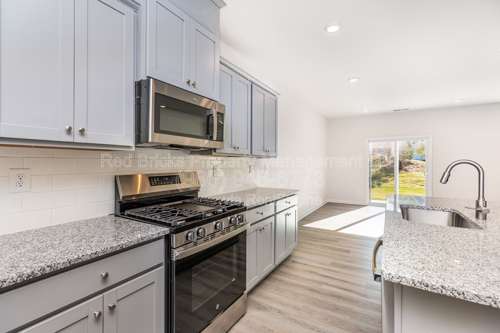 Modern 3BR Townhome in Aberdeen – Available June 26! property image