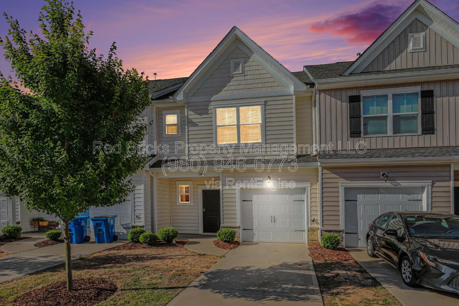Beautiful 2-Story Townhome in Sherrills Ford! property image