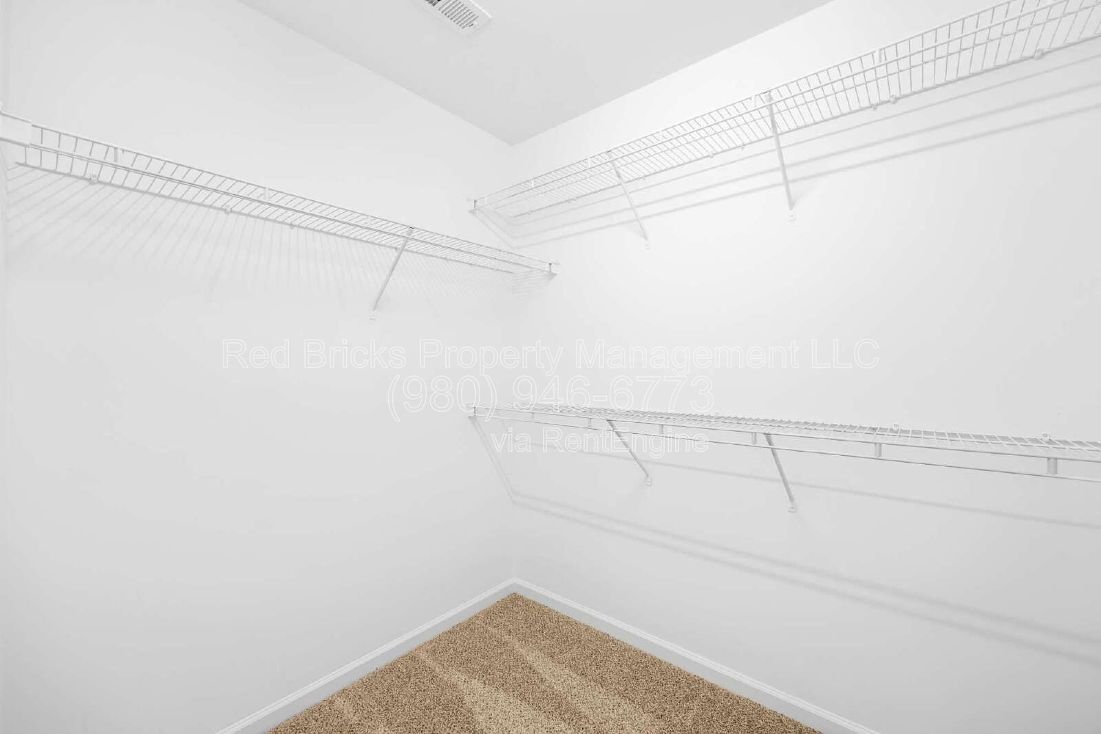 Stylish End-Unit Townhome Near Uptown – Available June 16! property image