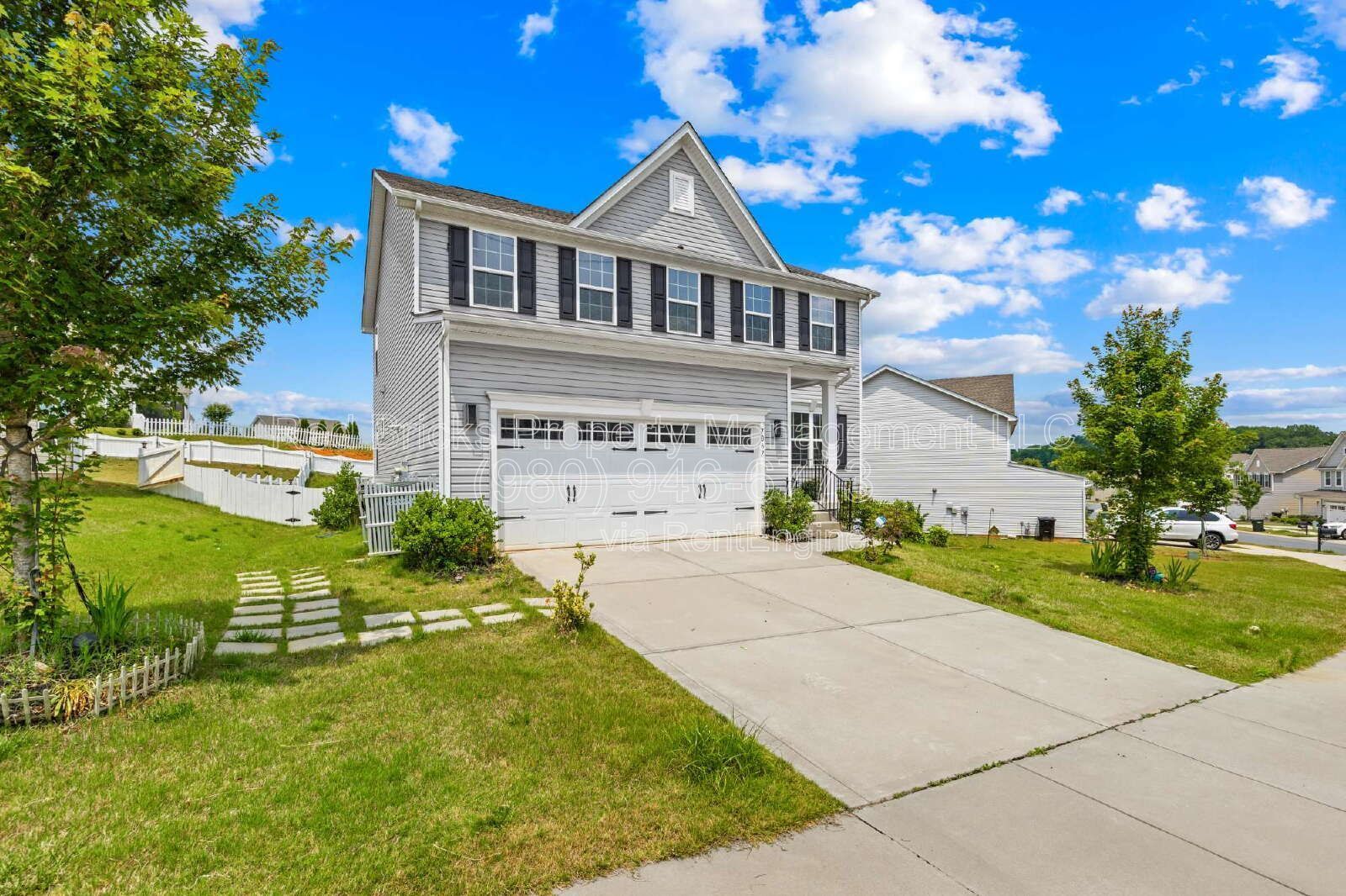 Like-New 2-Story Home in The Mills at Rocky River! property image