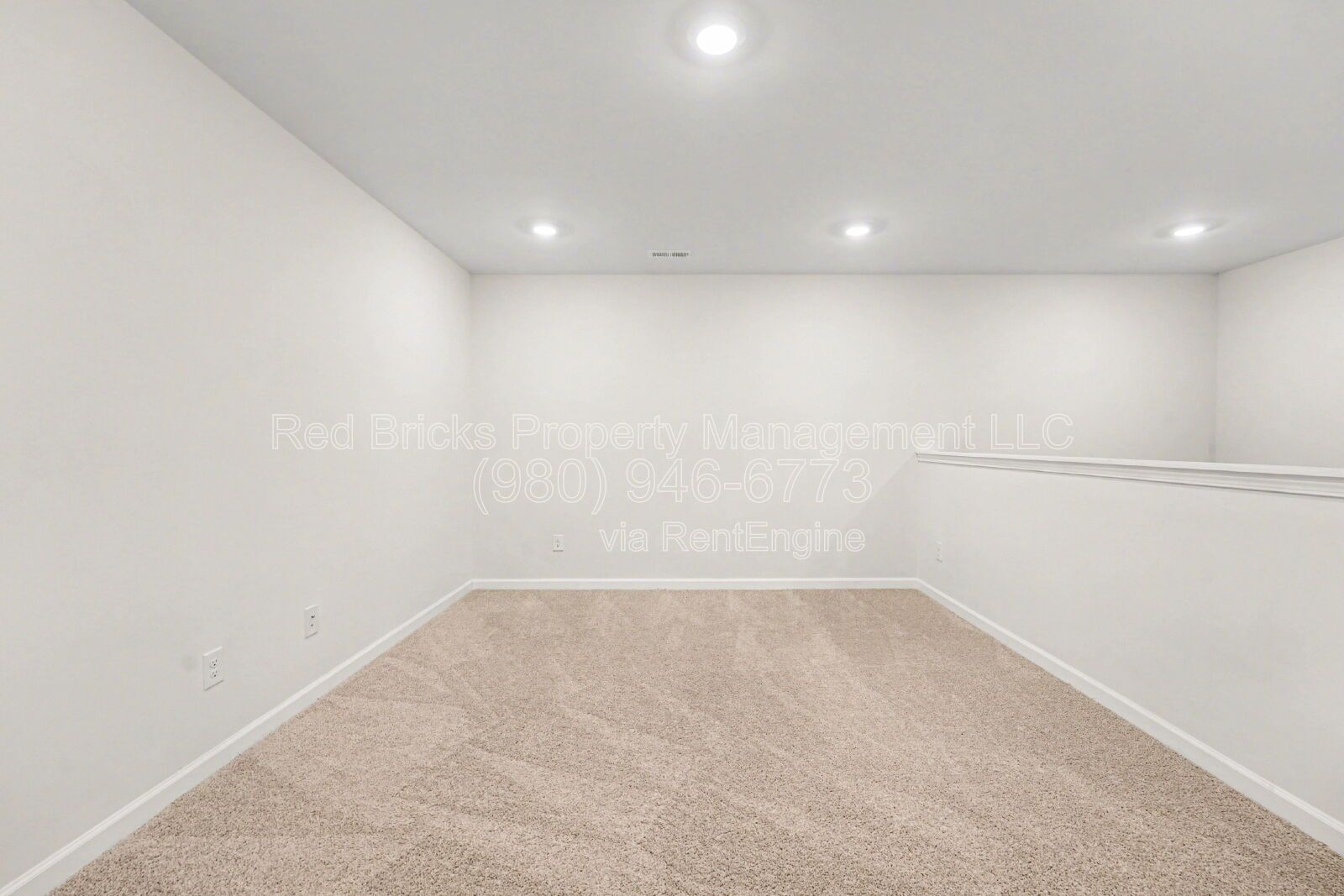 Like-New 4BR Townhome in Blackstone Bay – Available Now! property image