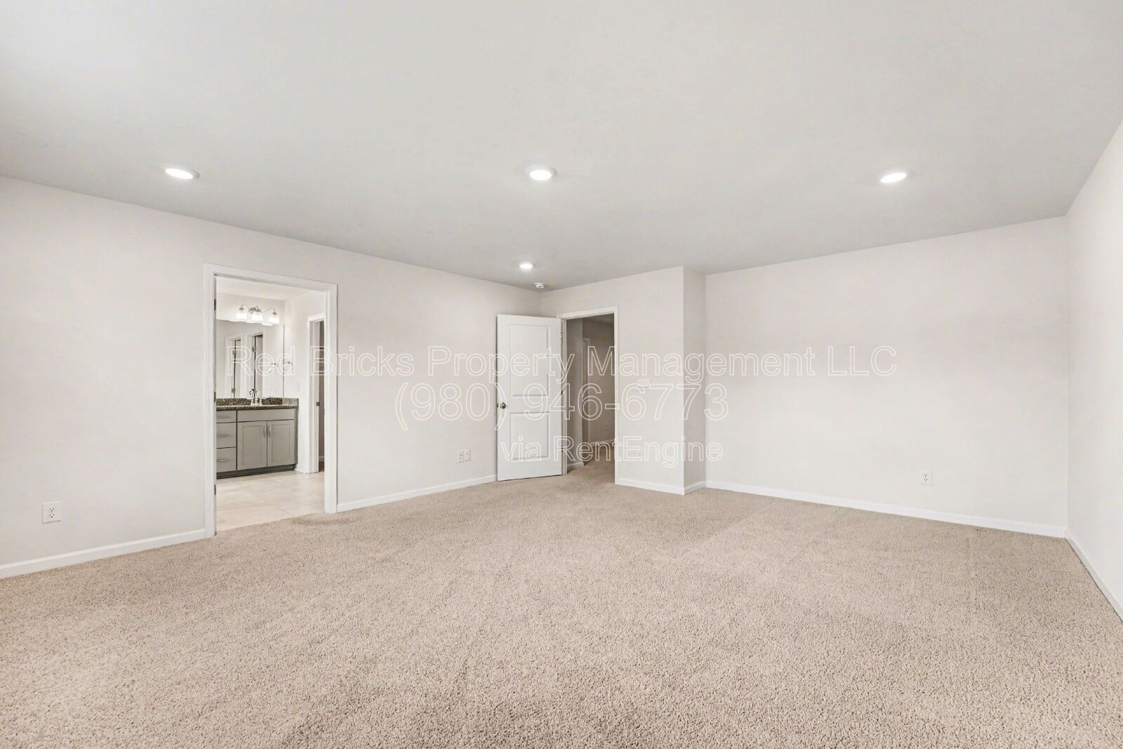 Like-New 4BR Townhome in Blackstone Bay – Available Now! property image