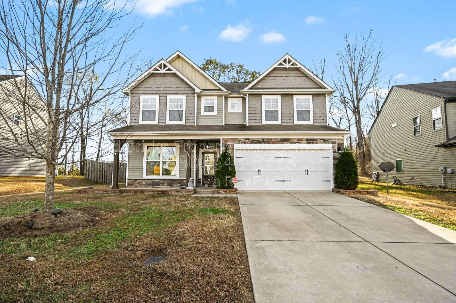 Like-New 4BR Home with Fire Pit in Dutchmans Ridge! property image