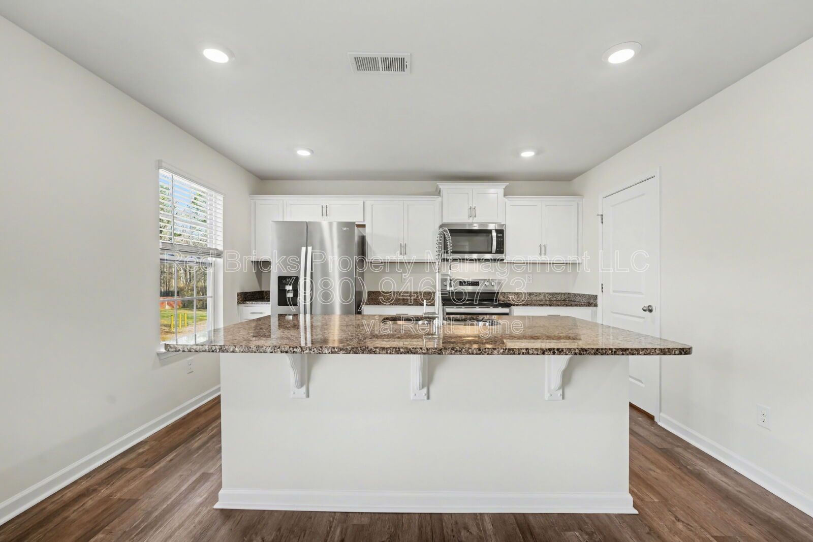 Like-New 3BR Home in Sherrills Stream – Move-In Ready! property image