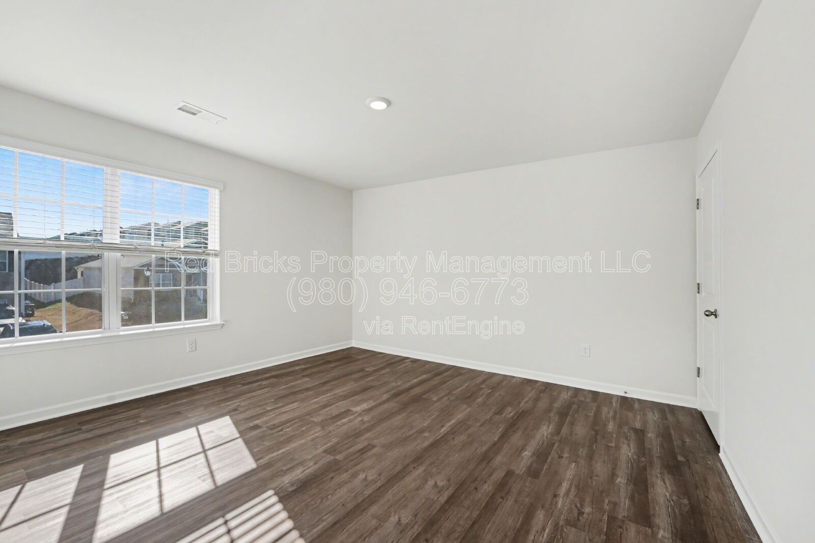 Like-New 3BR Home in Sherrills Stream – Move-In Ready! property image