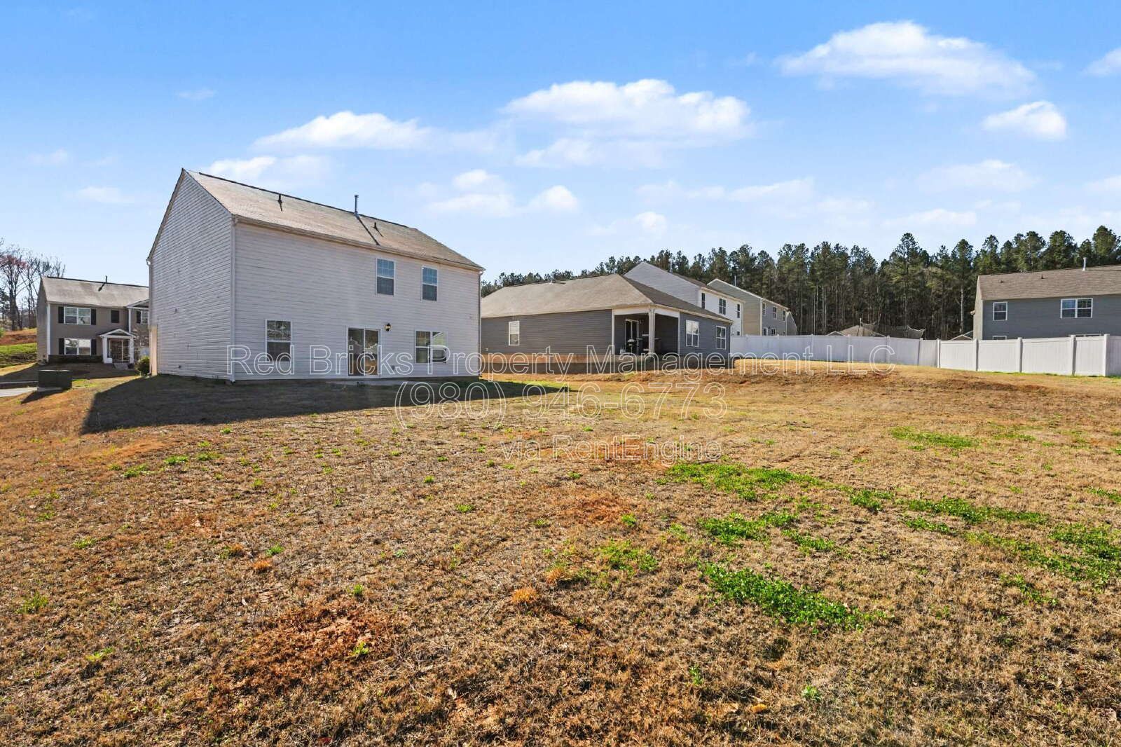 Like-New 3BR Home in Sherrills Stream – Move-In Ready! property image