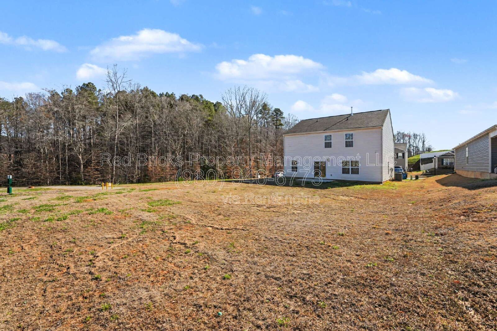Like-New 3BR Home in Sherrills Stream – Move-In Ready! property image