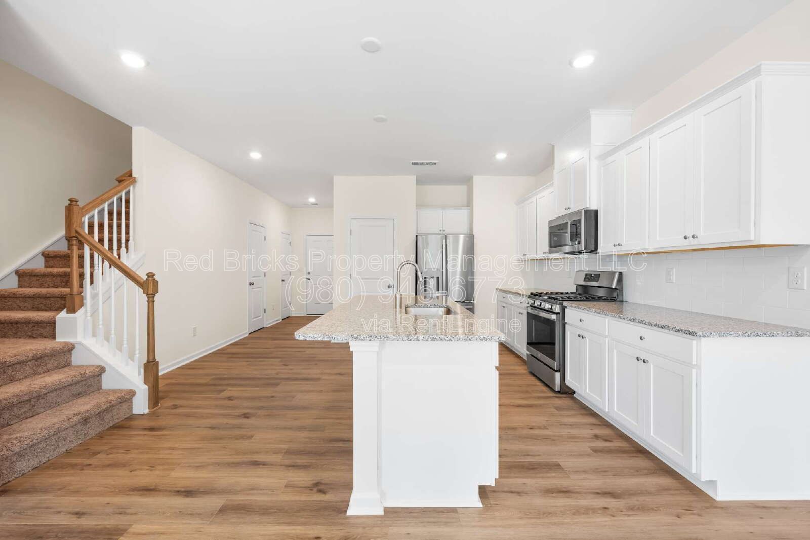Modern Like-New 3BR Townhome in Secrest Landing! property image