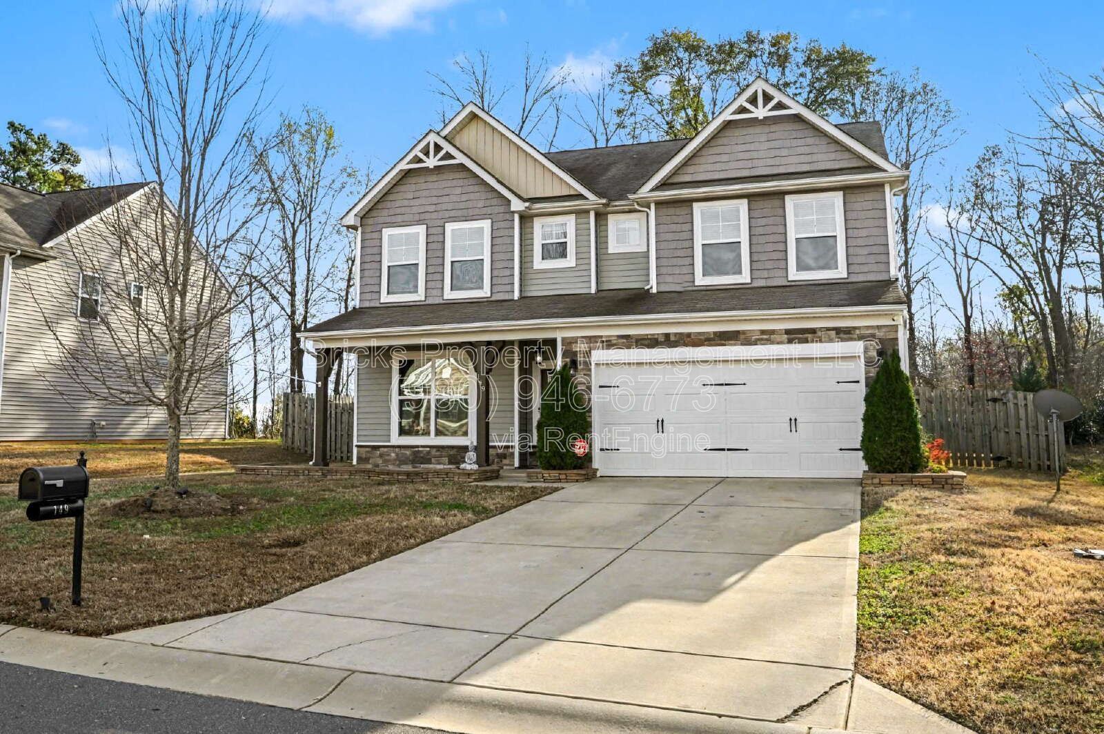 Like-New 4BR Home with Fire Pit in Dutchmans Ridge! property image