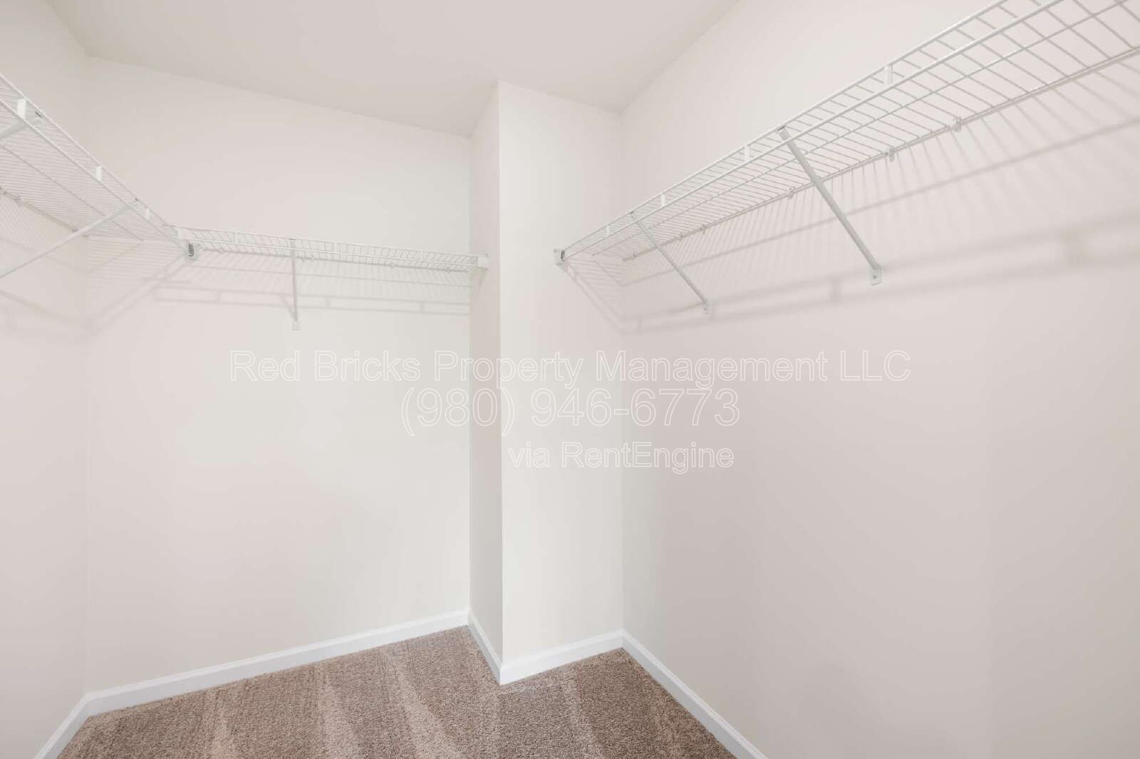 Modern Like-New 3BR Townhome in Secrest Landing! property image
