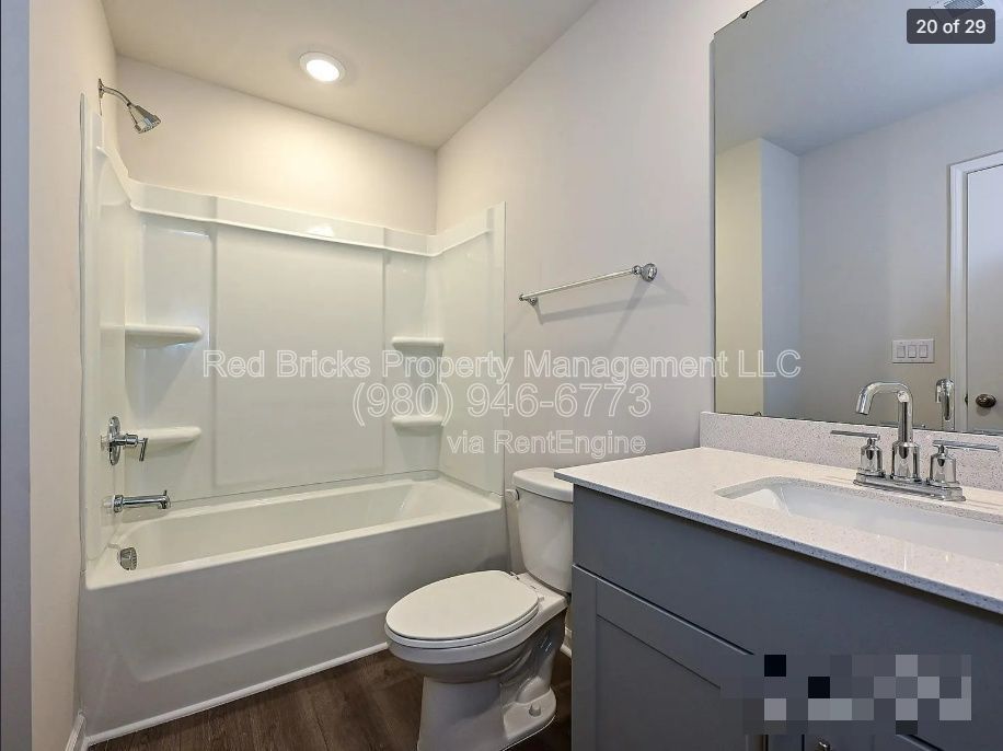 Like-New 3BR Home in Shepherds Landing – Modern Living Near Lake Norman! property image
