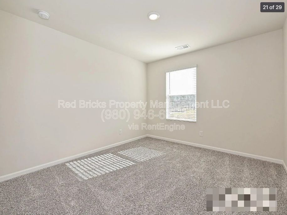 Like-New 3BR Home in Shepherds Landing – Modern Living Near Lake Norman! property image