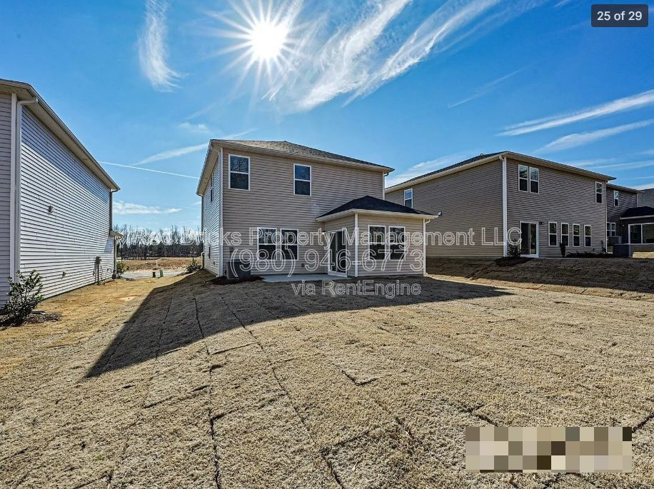 Like-New 3BR Home in Shepherds Landing – Modern Living Near Lake Norman! property image