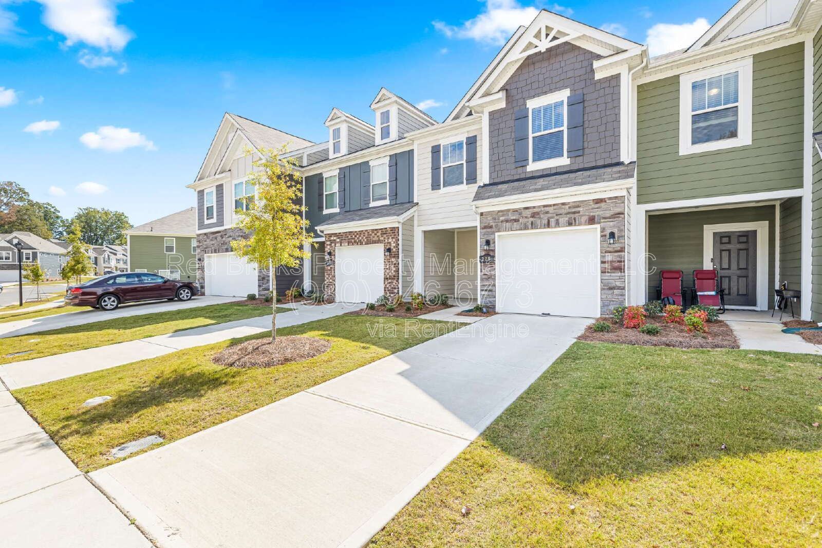 Modern 2-Story Townhome in Harpers Run – Spacious, Stylish & Available from June 5th! property image