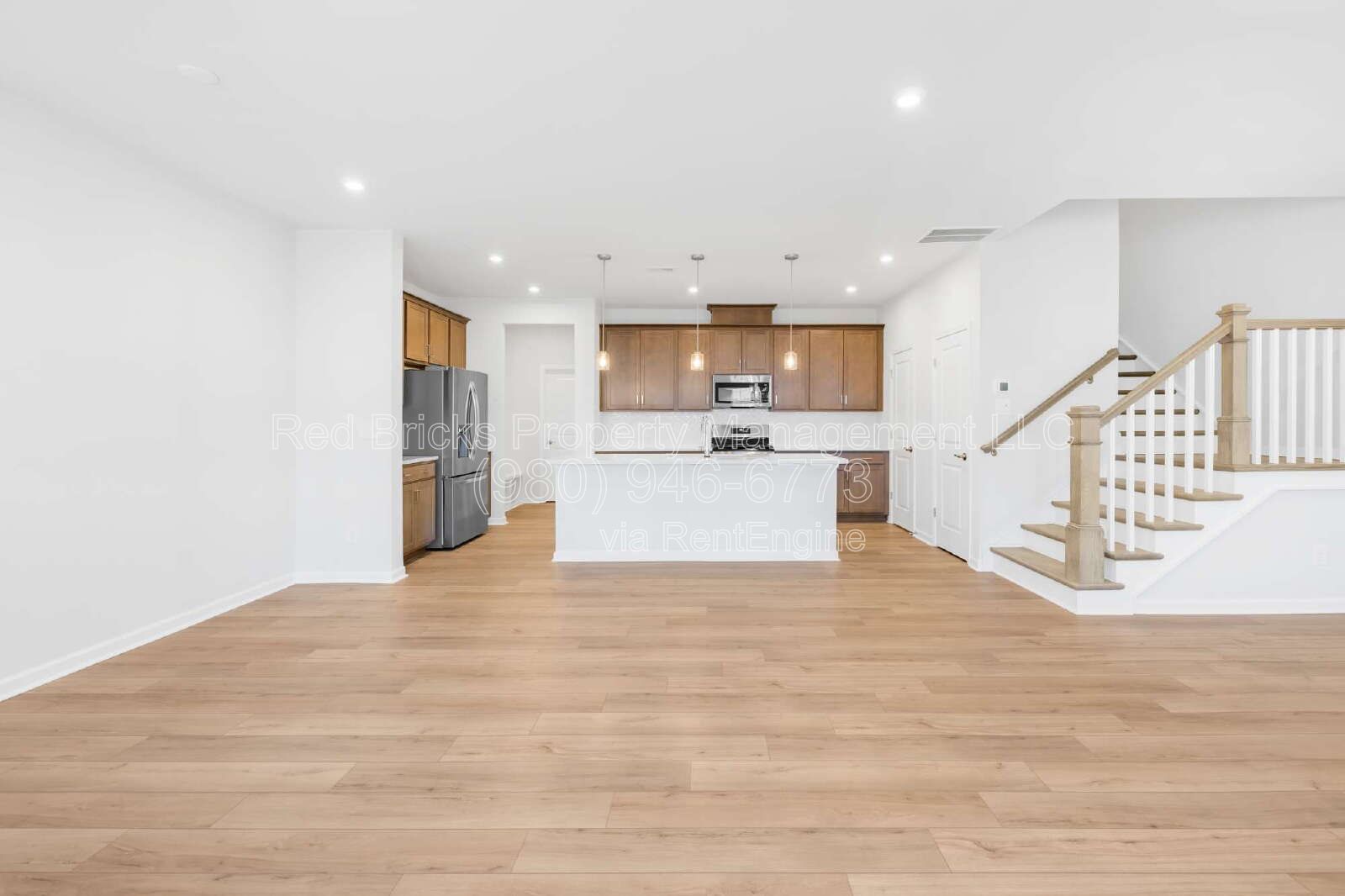 Stylish 2-Story Townhome with Loft & 2-Car Garage! property image