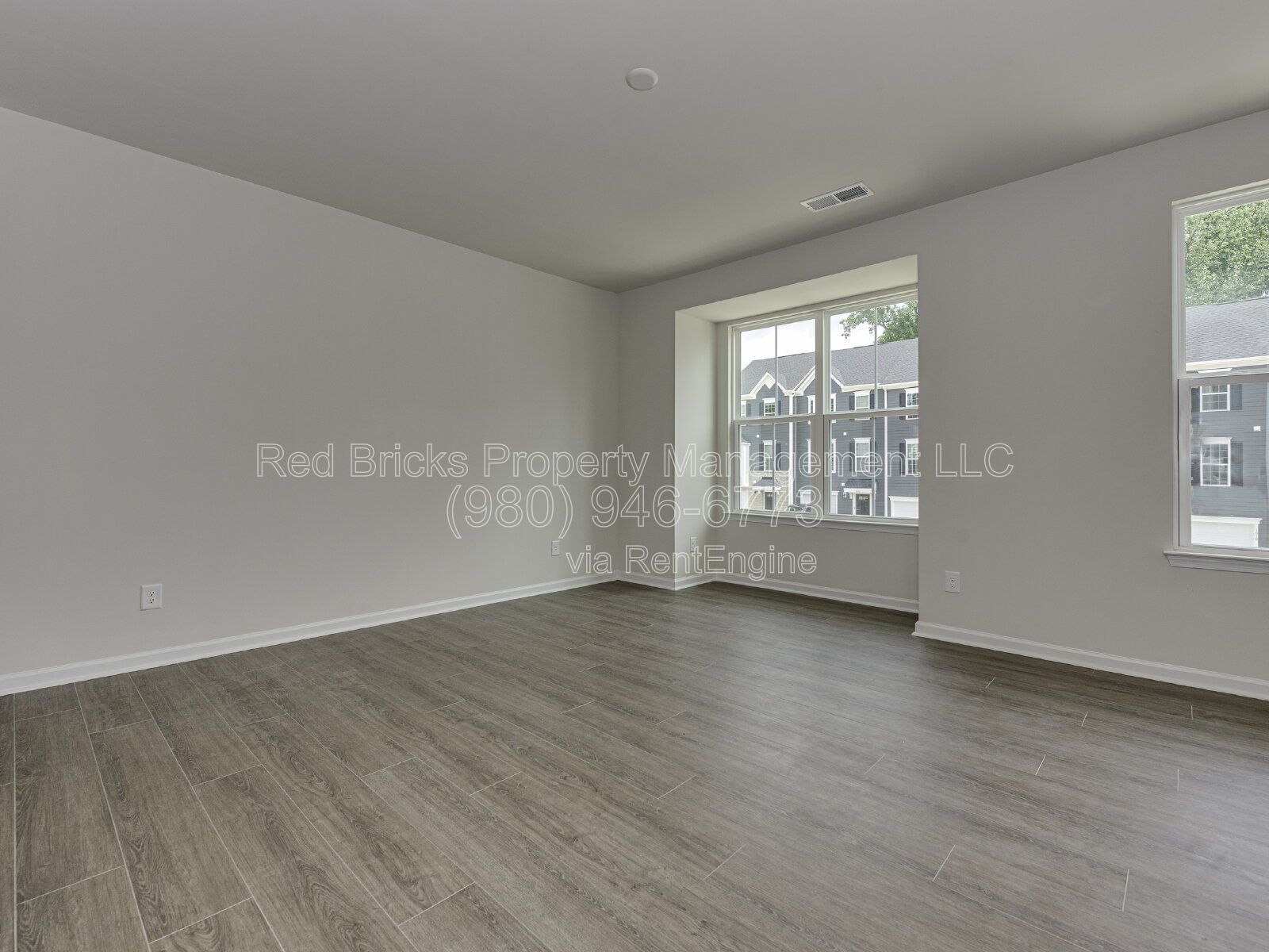Spacious Townhome Just Minutes from Uptown! property image