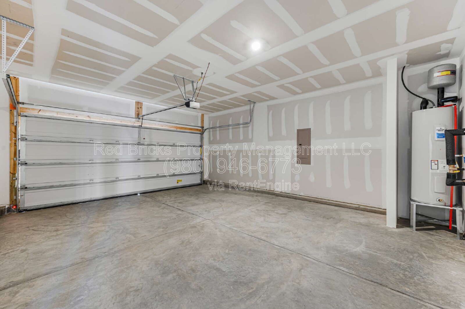 Like-New 4BR Home in Blue Sky Meadows – Modern Living with Resort-Style Amenities! property image