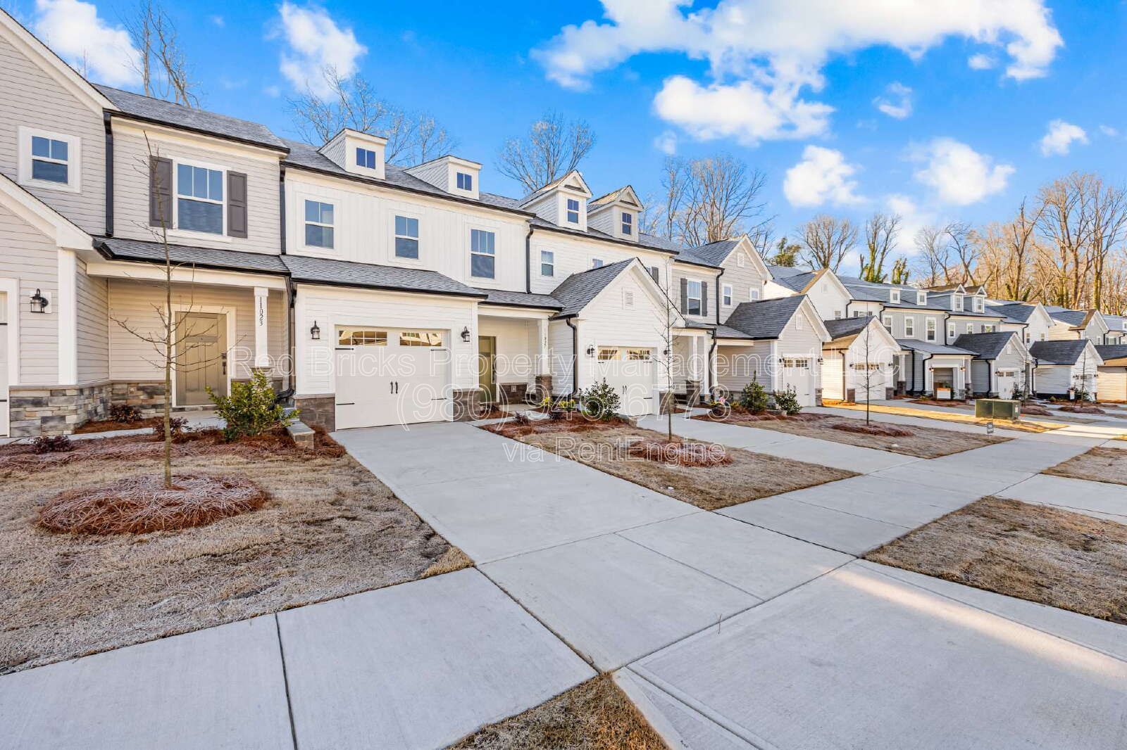 Like-New 3BR Townhome with Modern Finishes & Prime Location – Available June 16! property image