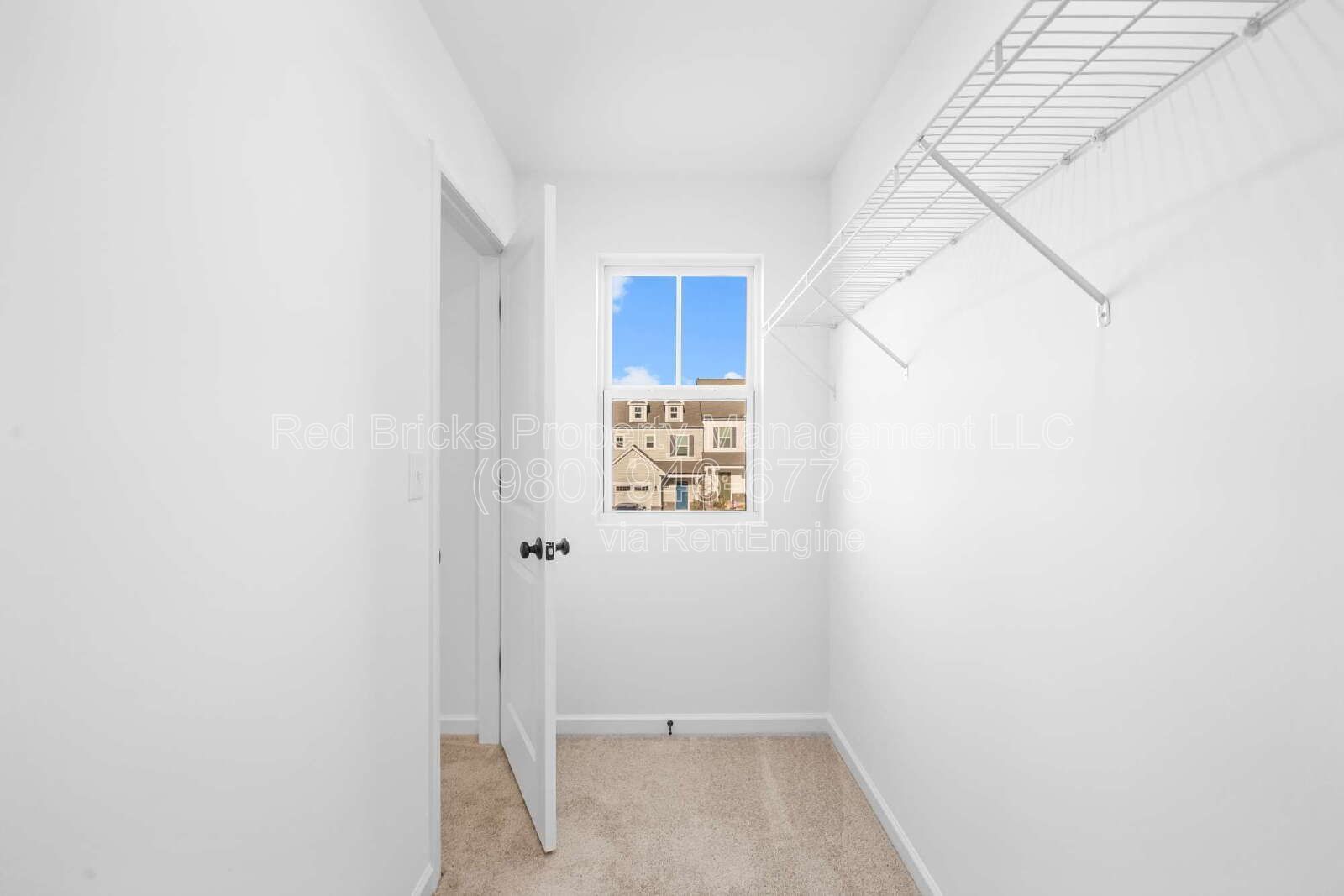 Like-New 3BR Townhome with Modern Finishes & Prime Location – Available June 16! property image