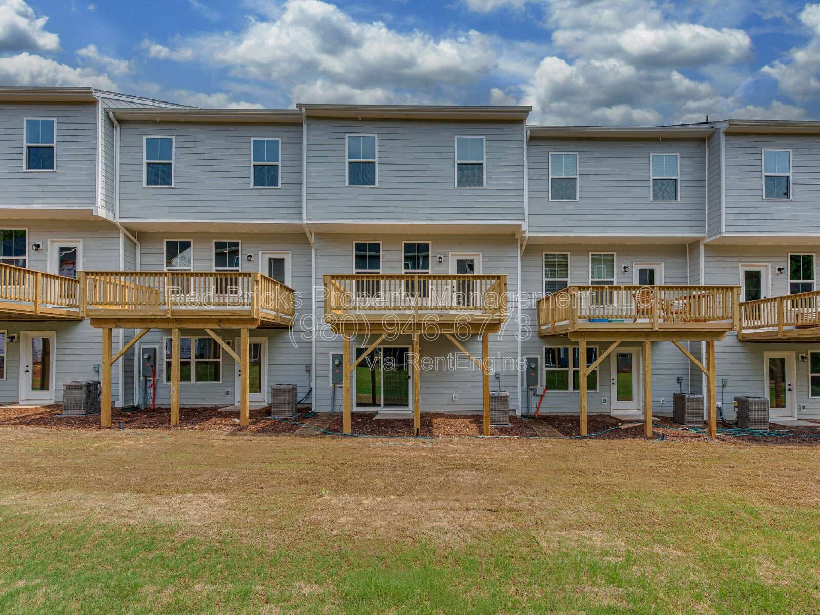 Spacious Townhome Just Minutes from Uptown! property image