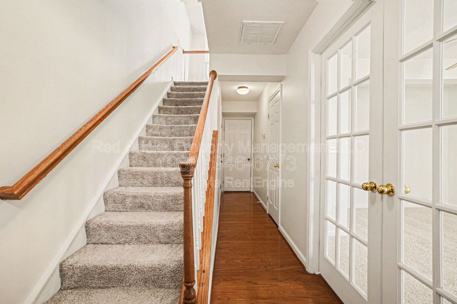 Stylish 3-Story Kingsley Townhome – Modern Upgrades & Move-In Ready! property image