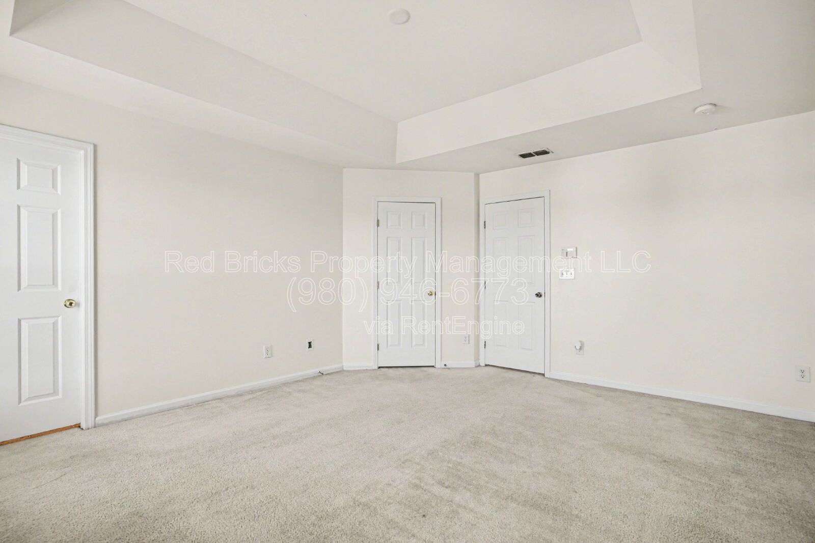 Stylish 3-Story Kingsley Townhome – Modern Upgrades & Move-In Ready! property image