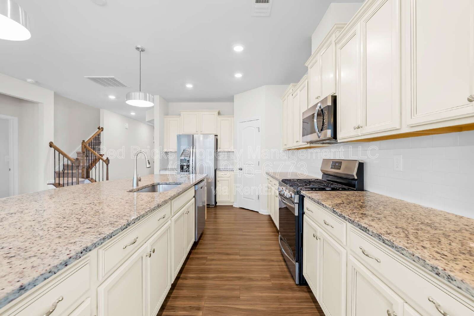 Spacious 4BR Cortona Home with Loft & Screened Porch – Available July 16! property image