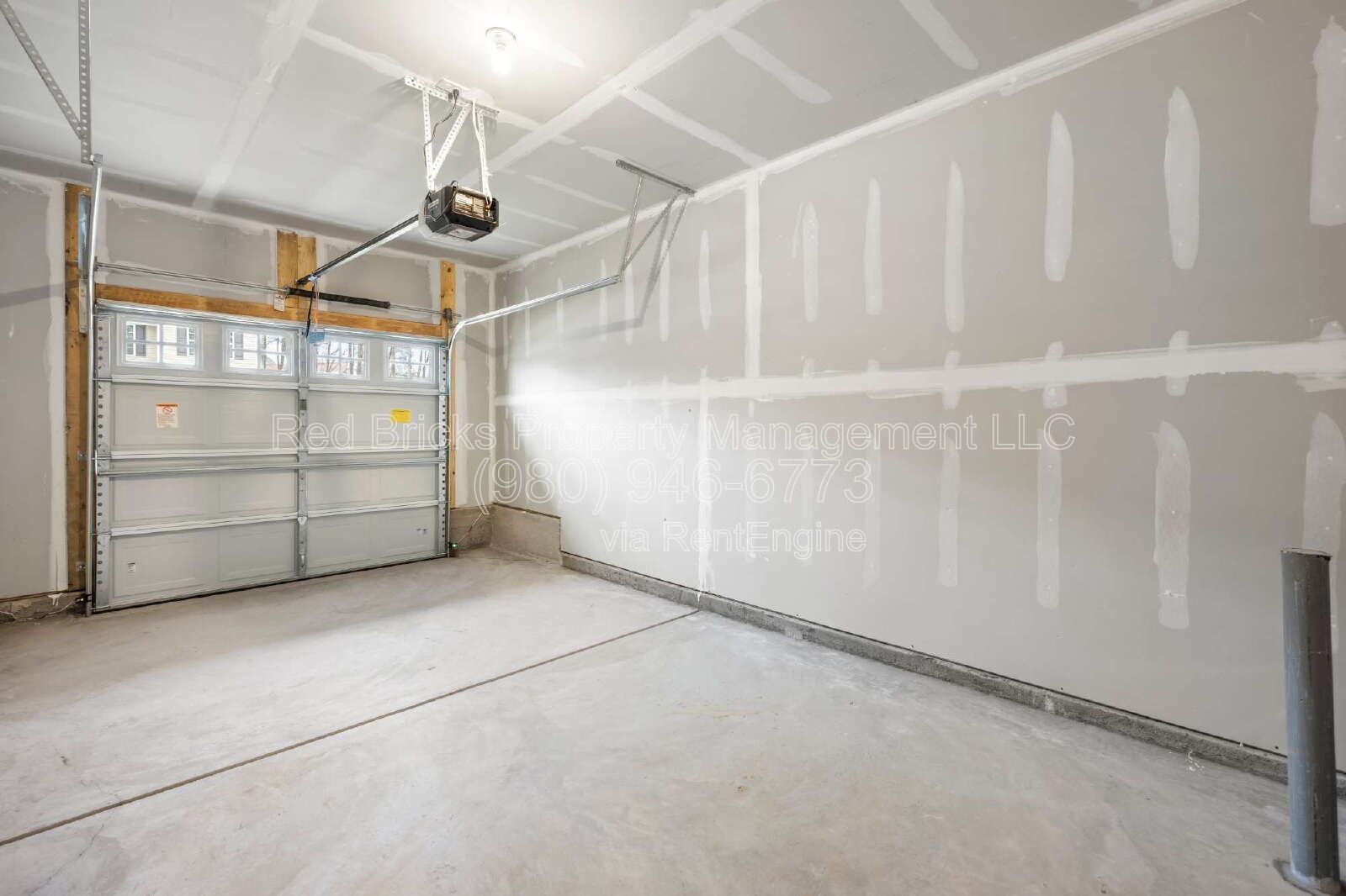 Like-New Trinity Village Townhome – Available June 16! property image